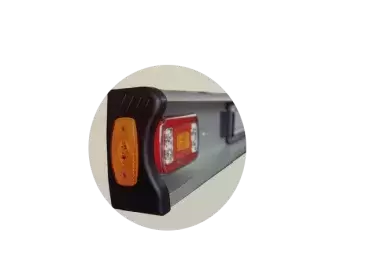 Zusätzliches LED-Beleuchtungsset für die Enden von Marea-Wohnmobil- und Camper-Motorradträgern.