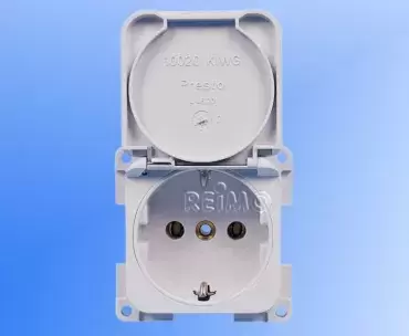 220V CLASSIC line WEISS Stecker für Wohnwagen, Reisemobile und Camper.