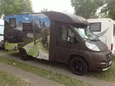 KURIOSITÄTEN ÜBER DIE WELT