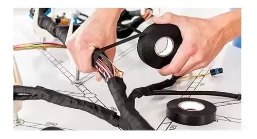 Cinta 32 mm de tela adhesiva para organización de cableado de caravanas, autocaravanas y camper.